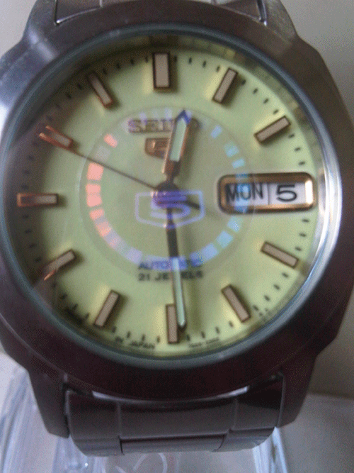 Loạt hàng hiệu chỉ dành cho đại gia thời bao cấp Loạt hàng hiệu chỉ dành cho đại gia thời bao cấp