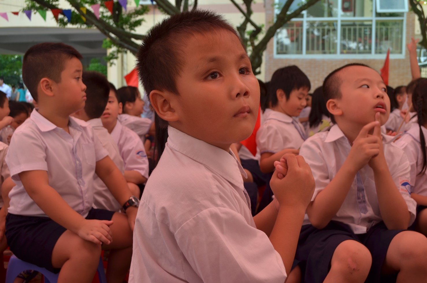 Học sinh khiếm thị dự lễ khai giảng năm học mới