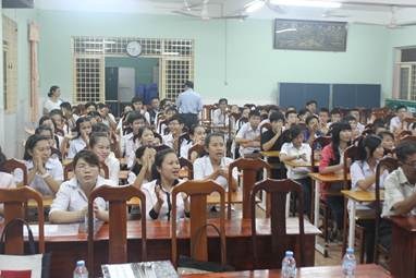 Những lễ khai giảng năm học mới đọng lại nhiều cảm xúc