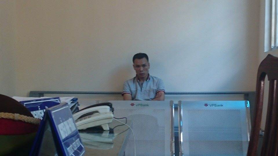 Xin bỏ qua lỗi vi phạm không được, đấm thẳng mặt CSGT