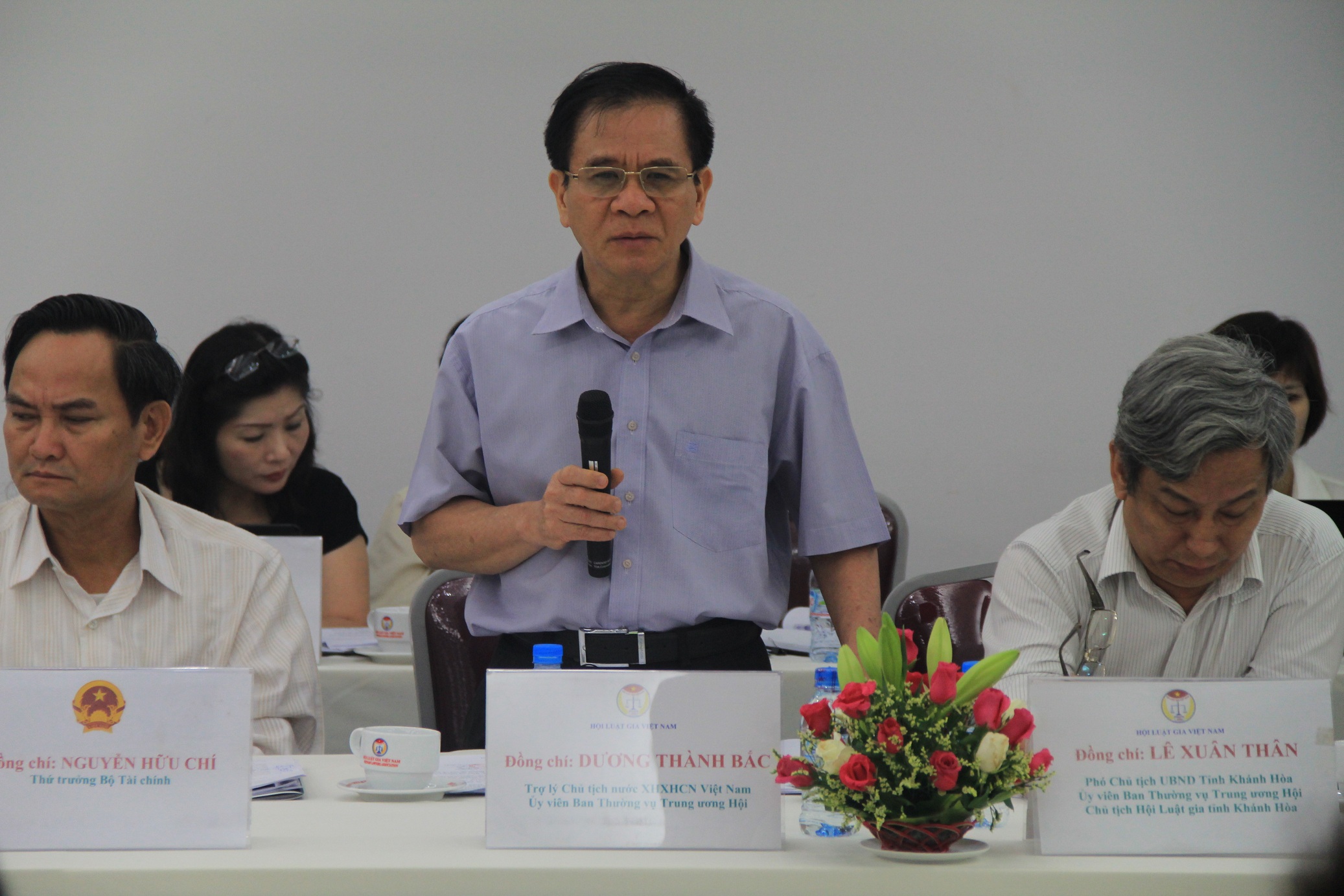 Phó Thủ tướng Nguyễn Xuân Phúc làm việc với Hội Luật gia VN