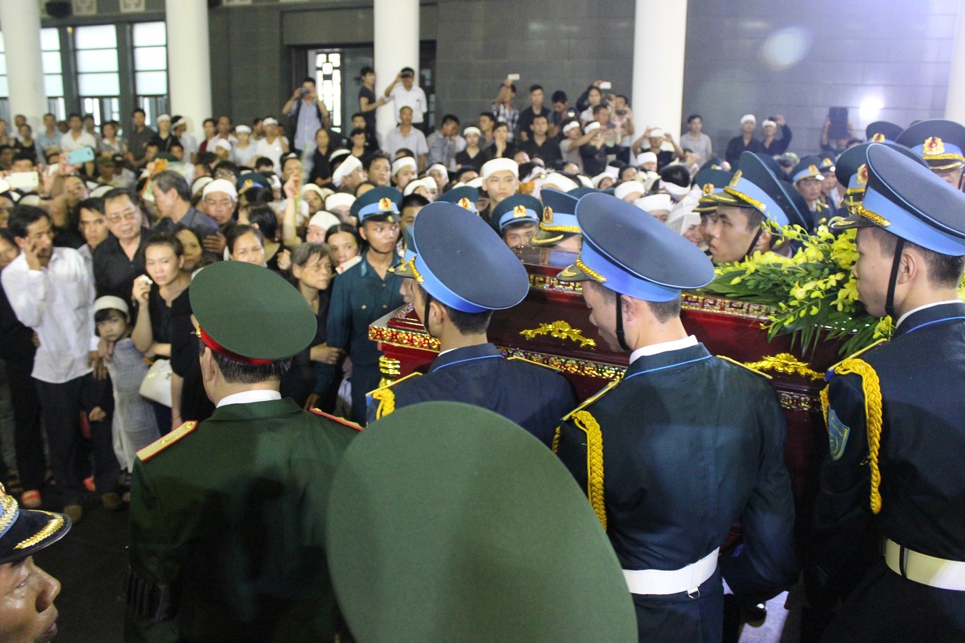 Trực tiếp: Lễ truy điệu 18 chiến sĩ hy sinh vụ máy bay rơi 