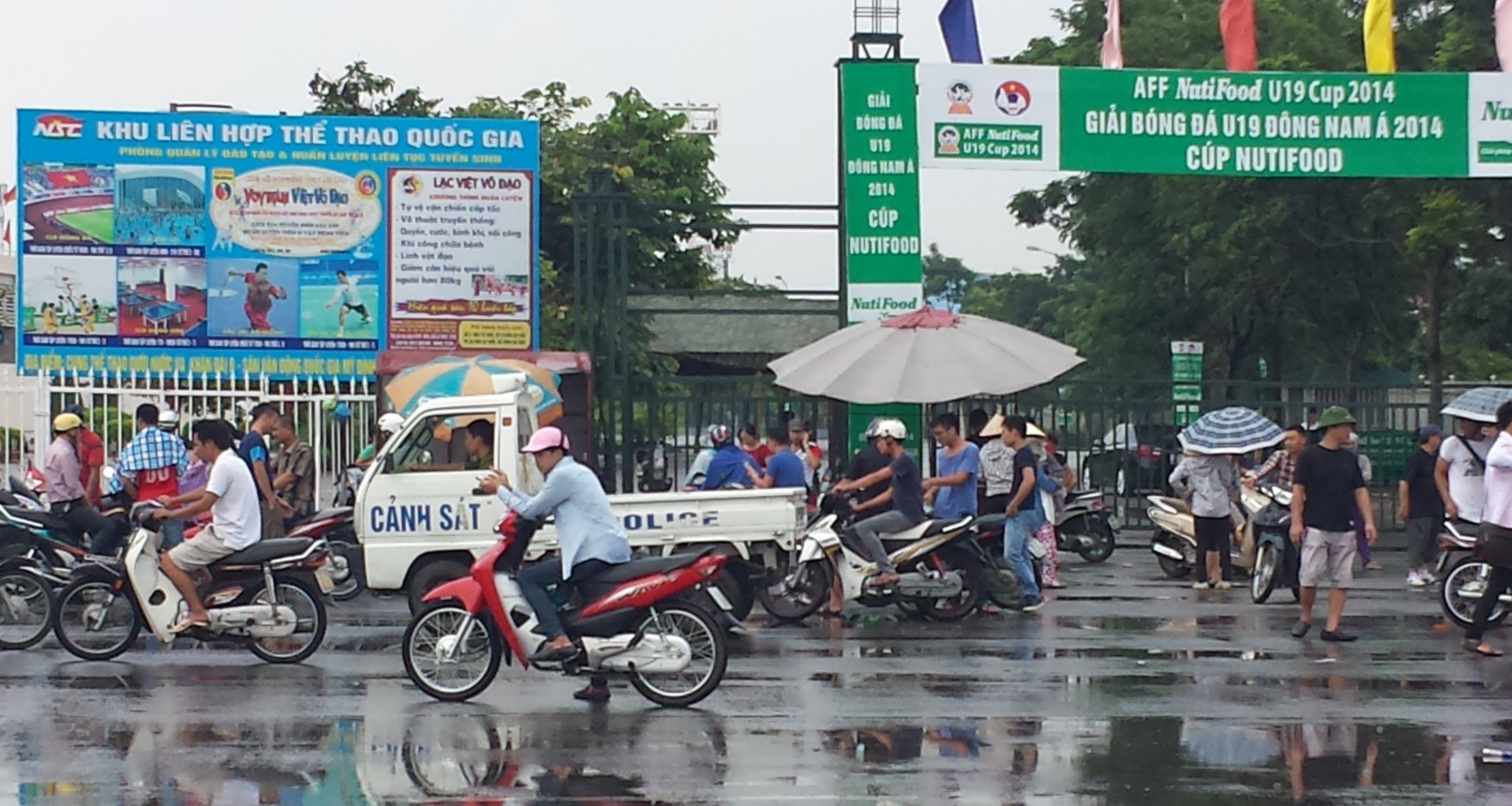 U19 Việt Nam đấu với U19 Nhật Bản: Vé chợ đen tăng gấp 40 lần!