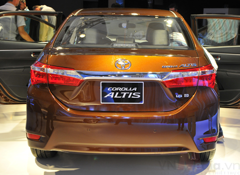 Altis 2014 'cháy hàng' với 900 đơn đặt mua/tuần Altis 2014 'cháy hàng' với 900 đơn đặt mua/tuần