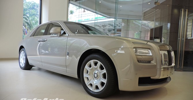 Thêm Rolls-Royce chính hãng về Việt Nam, giá gần 19 tỷ đồng