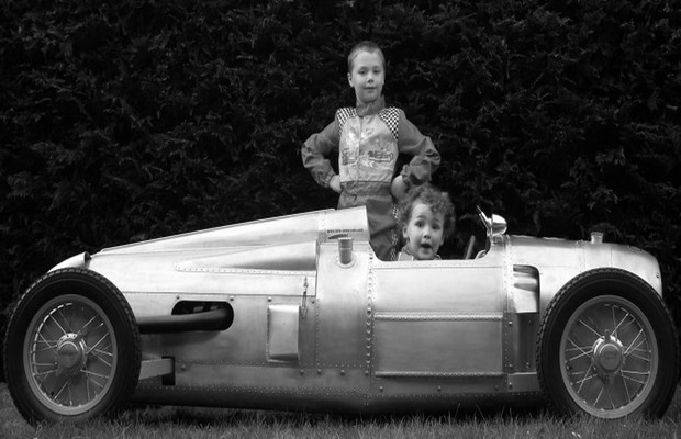 Siêu xe cho trẻ con nhà giàu Siêu xe cho trẻ con nhà giàu