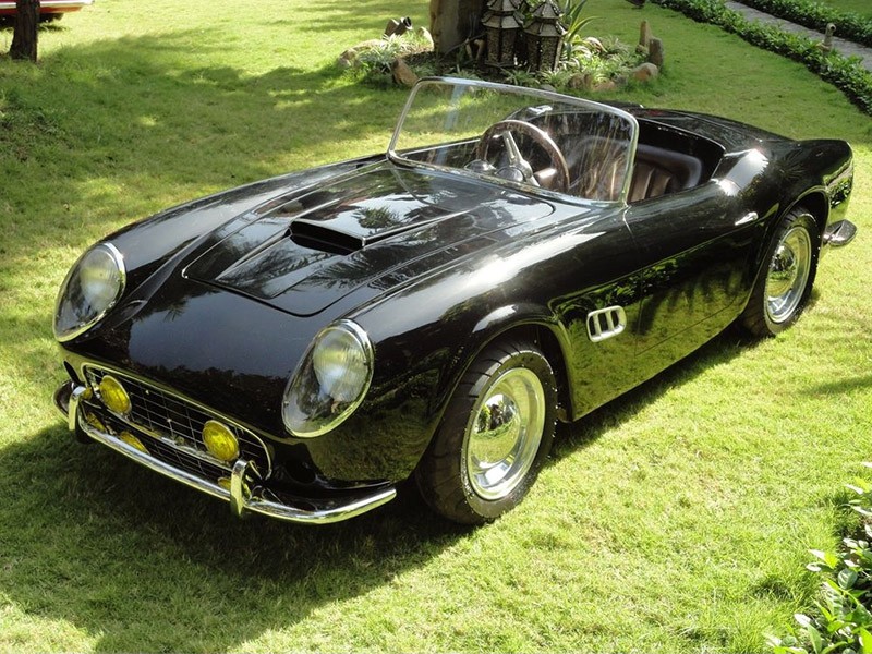 Siêu xe cho trẻ con nhà giàu Siêu xe cho trẻ con nhà giàu