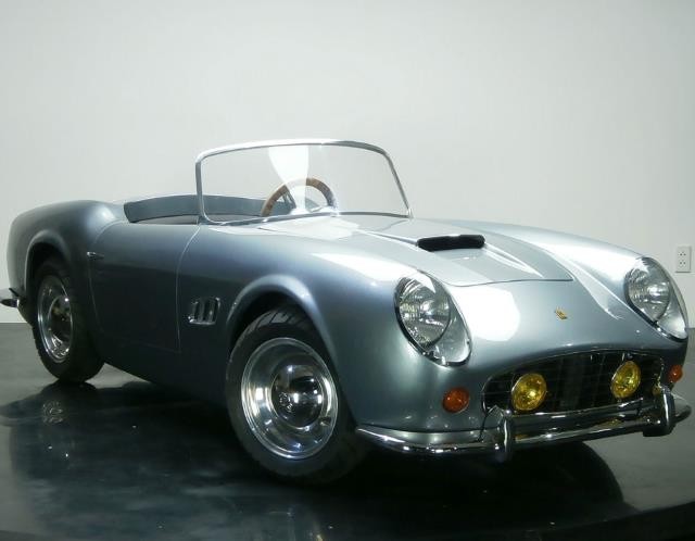 Siêu xe cho trẻ con nhà giàu Siêu xe cho trẻ con nhà giàu