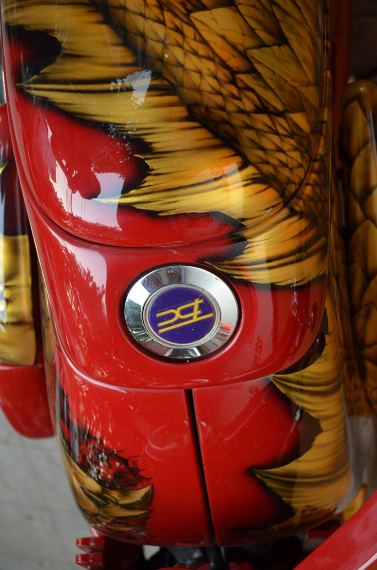 Mãn nhãn trước siêu mô tô dáng 