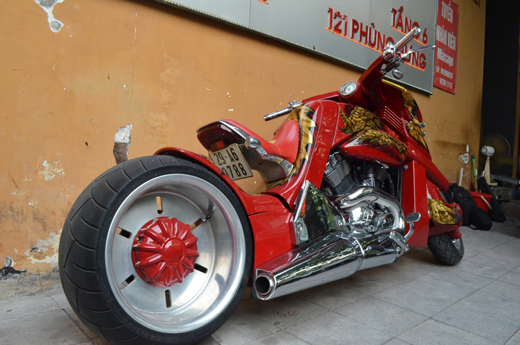 Mãn nhãn trước siêu mô tô dáng 