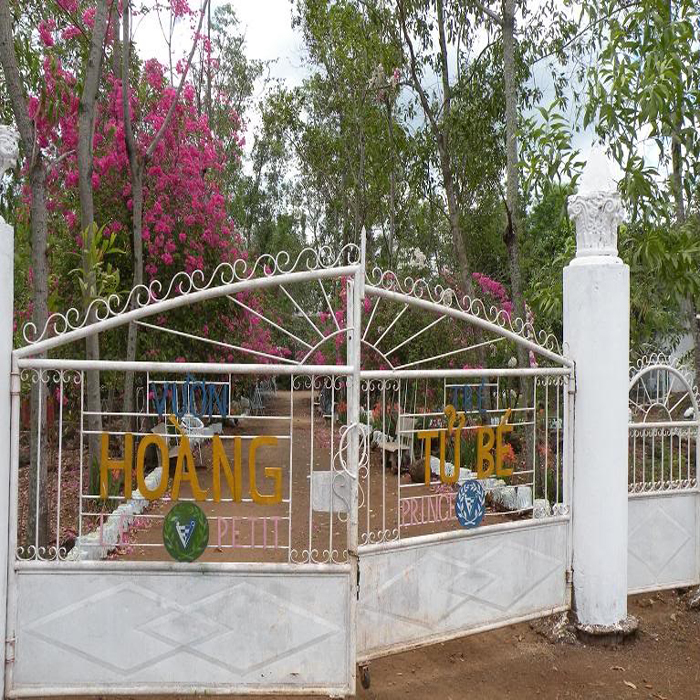 (bgiay)Chuyện tình cảm động của cô điều dưỡng và thầy giáo khuyết