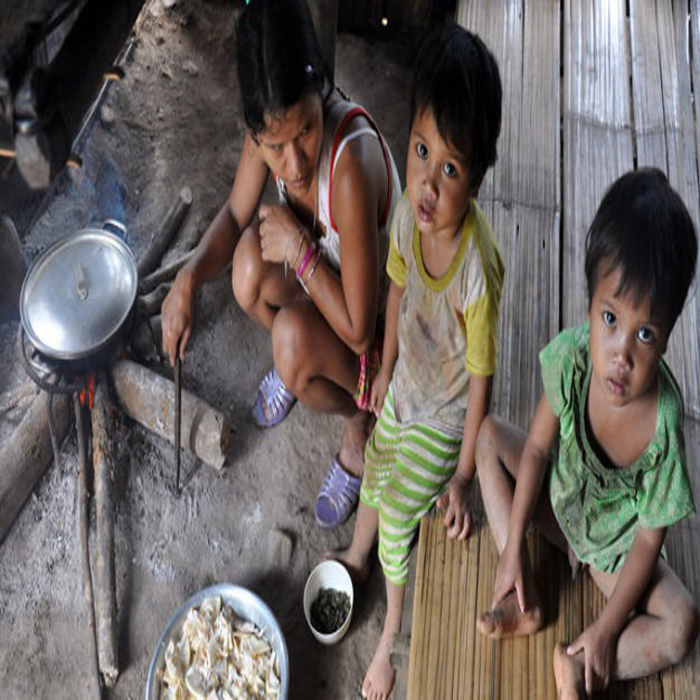 (bgiay)Dư luận xôn xao trước thông tin “chạy hộ nghèo”: Nghèo thậ (bgiay)Dư luận xôn xao trước thông tin “chạy hộ nghèo”: Nghèo thậ