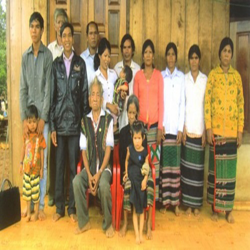 (bgiay)Diện kiến cụ ông M'Nông 116 tuổi và bí quyết trường thọ