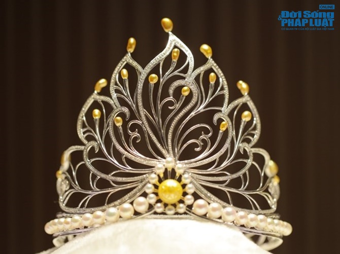 (bgiay)Cuộc thi Hoa hậu Việt Nam 2014: Chiếc vương miện 2,5 tỉ đồ