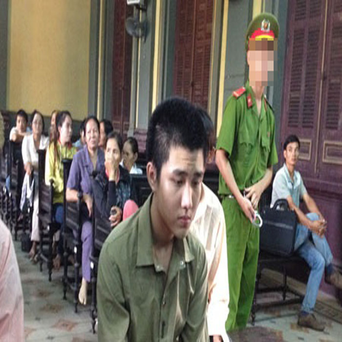 (bgiay)Kẻ hèn nhát không thoát án tử dù thay đổi lời khai vào phú (bgiay)Kẻ hèn nhát không thoát án tử dù thay đổi lời khai vào phú