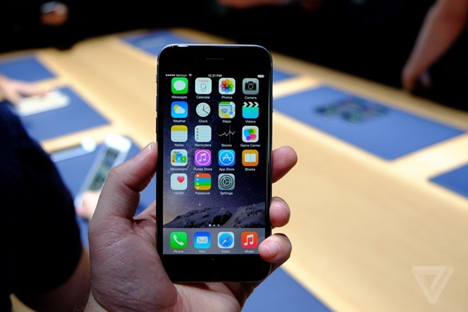 iPhone 6 lập kỷ lục bán ra 2 triệu chiếc trong 6 giờ