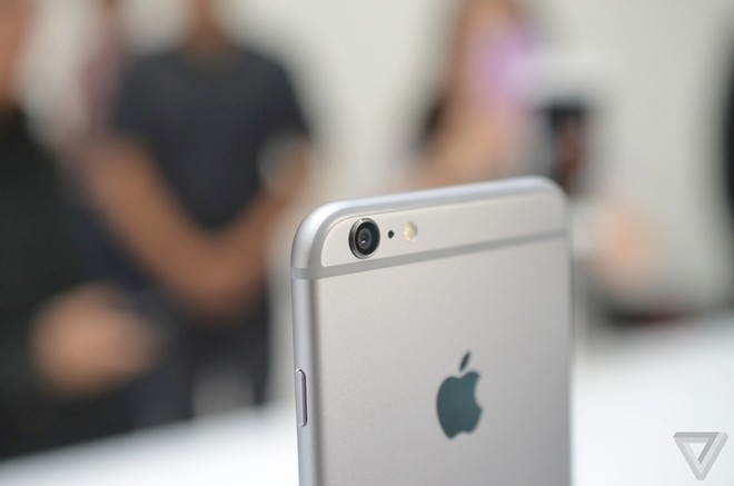 iPhone 6 lập kỷ lục bán ra 2 triệu chiếc trong 6 giờ