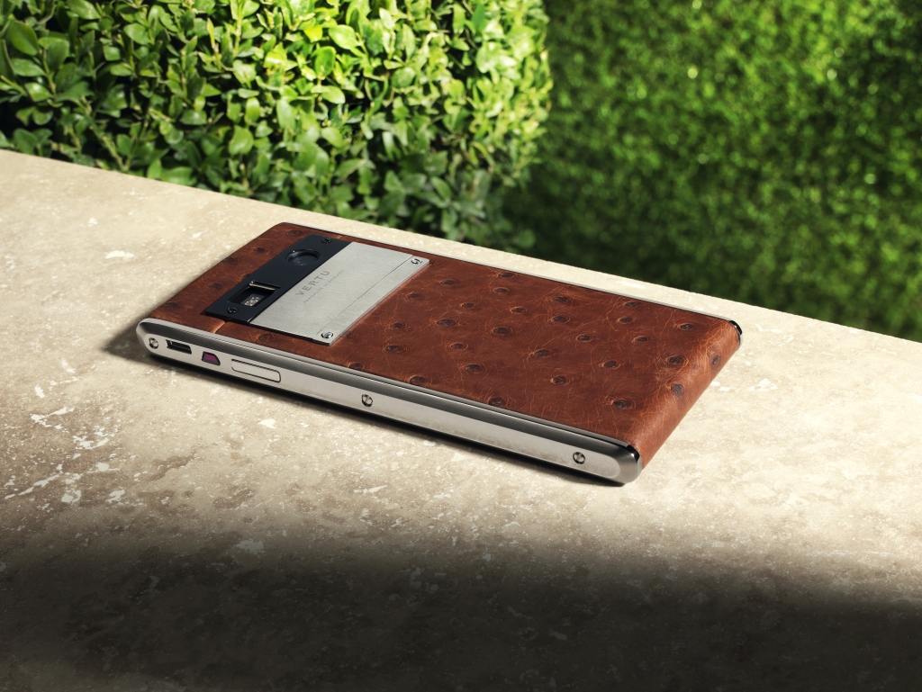 Chiêm ngưỡng “hàng độc” siêu sang giá khủng chỉ dám mơ của Vertu 