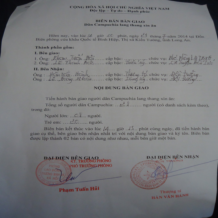 (bgiay)Lần theo dấu vết của các băng nhóm “cái bang đường phố” Kỳ