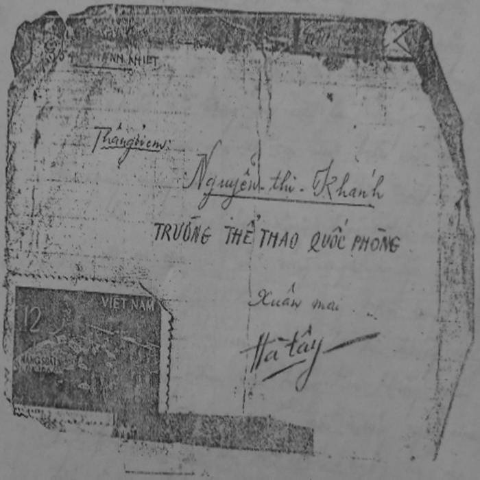 (b giấy)Lá thư tình thấm máu đồng đội về với chủ nhân sau 40 năm 