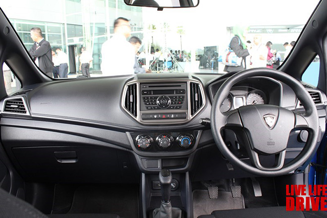 Chi tiết ôtô Malaysia 270 triệu có thể sẽ về Việt Nam