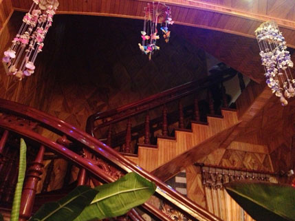 Đại ca giang hồ chơi ngông, đại gia ngàn tỷ phát hãi