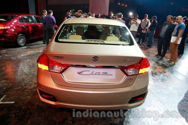 Phát thèm Suzuki Ciaz giá chỉ 242 triệu đồng tại Ấn Độ Phát thèm Suzuki Ciaz giá chỉ 242 triệu đồng tại Ấn Độ