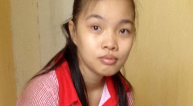 Thiếu nữ ném con vừa đầy tháng xuống sông