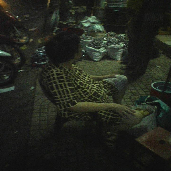 (bgiay)Uẩn khúc vụ người đàn ông tự thiêu gần trụ sở Công an quận