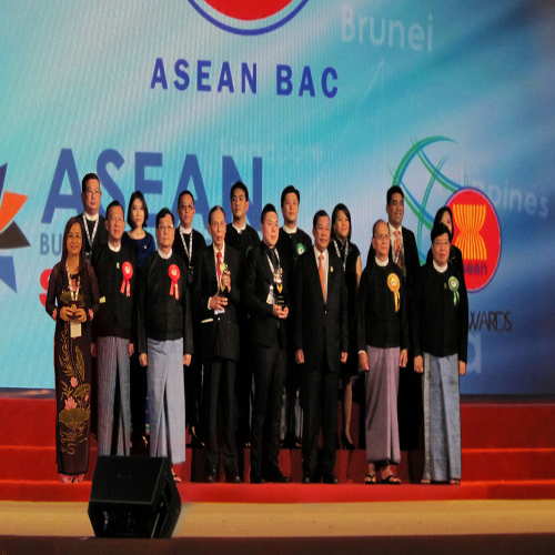 (bgiay)ASEAN-BAC công nhận SHB là doanh nghiệp xuất sắc nhất Việt