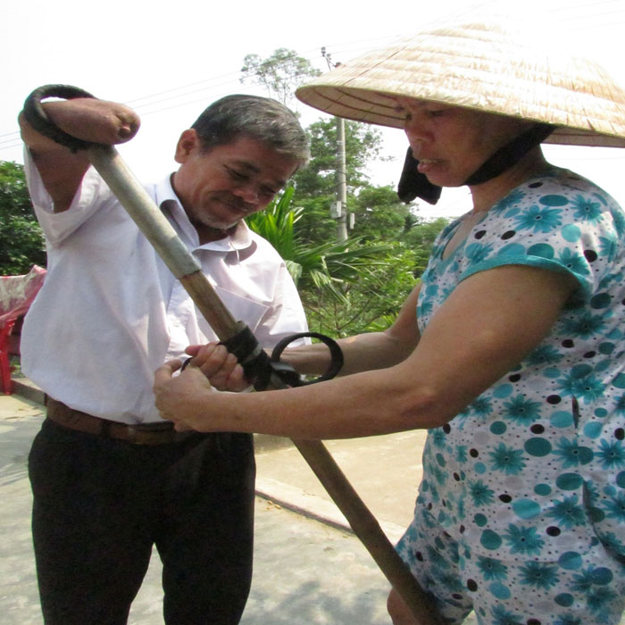 (bgiay)Gã “lâm tặc” không tay xin trả nợ rừng và trở thành “kình (bgiay)Gã “lâm tặc” không tay xin trả nợ rừng và trở thành “kình
