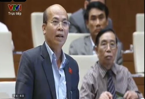 “Dùng miệng thử phân bón, vậy thuốc trừ sâu kiểm nghiệm bằng gì?”