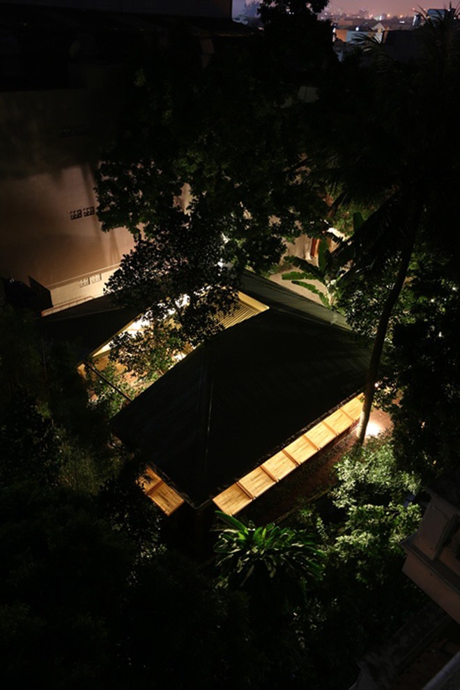 Nhà tre truyền thống độc đáo giữa Hà Nội