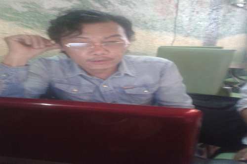 (bgiay)Vạch trần thủ đoạn lừa bịp của “thánh nổ” có khả năng thay (bgiay)Vạch trần thủ đoạn lừa bịp của “thánh nổ” có khả năng thay