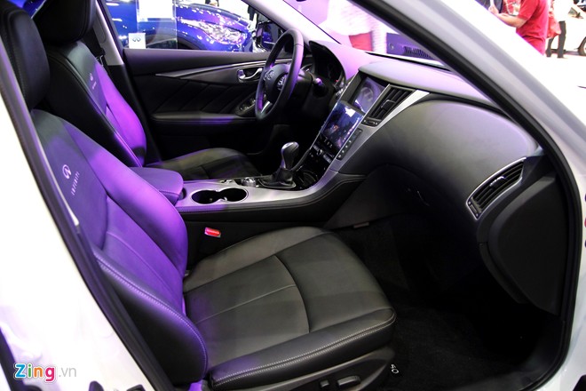 Infiniti giới thiệu Q50 tại Vietnam Moto Show 2014