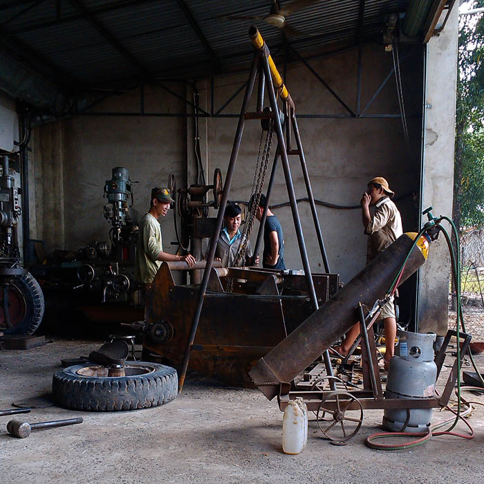 (bgiay)Tiết lộ những sáng chế đặc biệt của cha con “hai lúa” chế (bgiay)Tiết lộ những sáng chế đặc biệt của cha con “hai lúa” chế