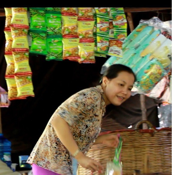 (bgiay)Thực hư dấu chân tiên và 