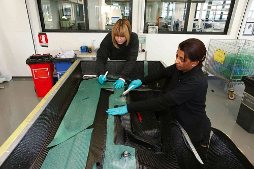 Bên trong xưởng sản xuất siêu xe Lamborghini