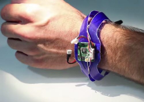 Thiết bị bay giúp 'tự sướng' từ trên cao Thiết bị bay giúp 'tự sướng' từ trên cao