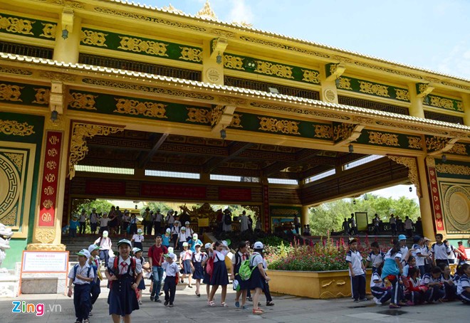 Khách đổ về Đại Nam trước khi đóng cửa Khách đổ về Đại Nam trước khi đóng cửa