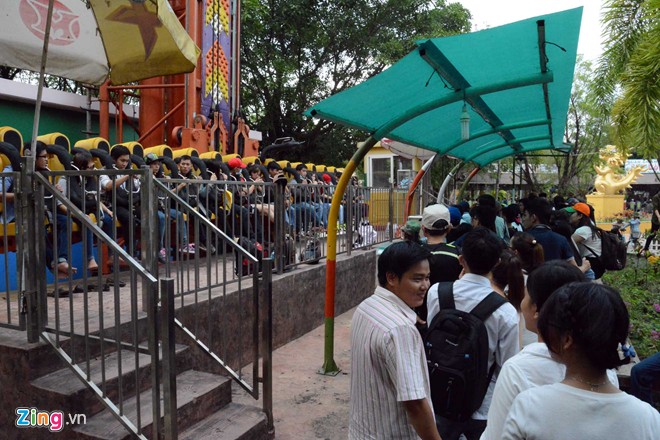 Khách đổ về Đại Nam trước khi đóng cửa Khách đổ về Đại Nam trước khi đóng cửa