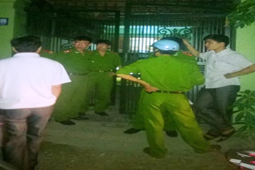 Một Trưởng phòng tổ chức hành chính bị sát hại dã man tại nhà Một Trưởng phòng tổ chức hành chính bị sát hại dã man tại nhà