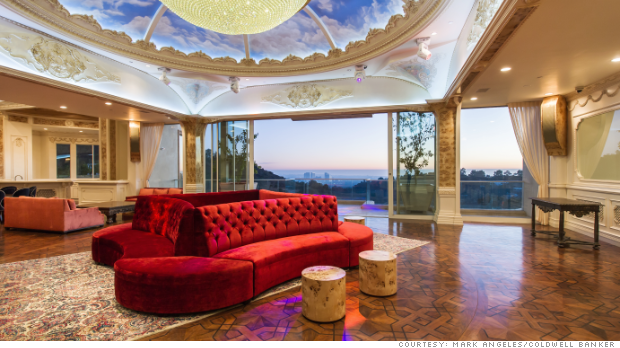 Biệt thự 192 triệu USD đắt đỏ của ông trùm bất động sản Mỹ