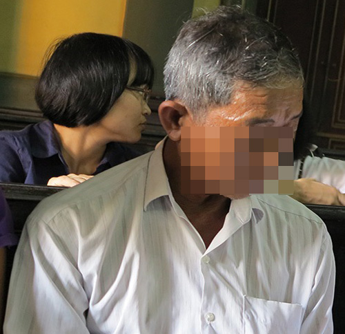 (bgiay)Ngỡ ngàng 500 người viết đơn giảm án cho kẻ sát hại nhân tình của vợ