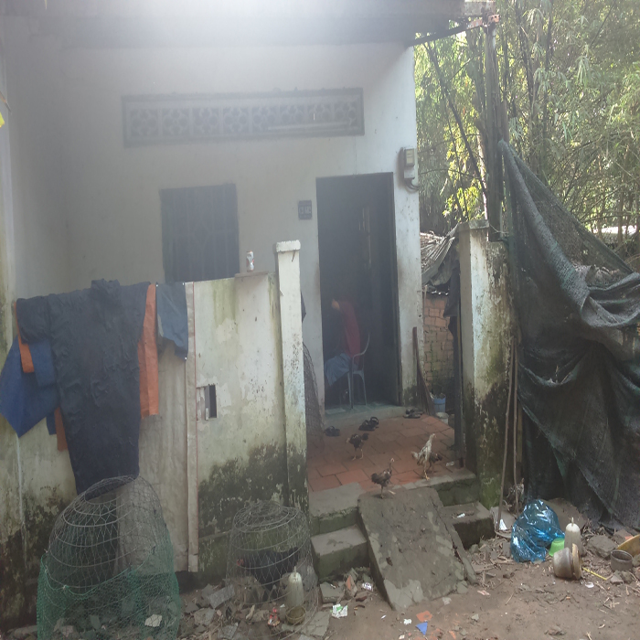 (BGIAY)Cảnh khốn cùng của gia đình có bốn người bị truy sát chỉ v (BGIAY)Cảnh khốn cùng của gia đình có bốn người bị truy sát chỉ v