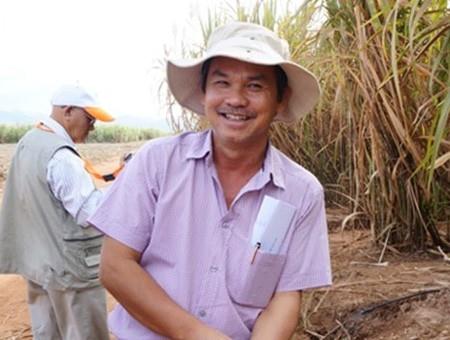 Sợ trúng độc, đại gia trồng rau, nuôi lợn ăn riêng