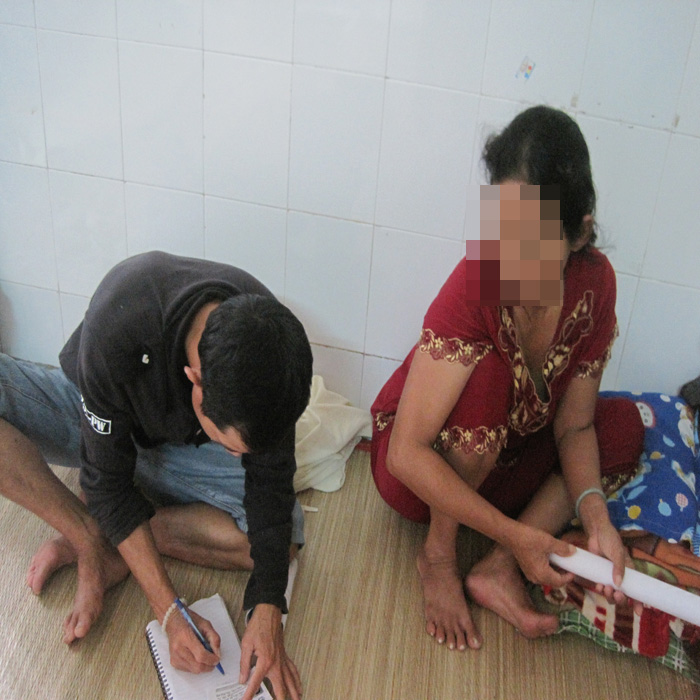 (bgiay)Tâm sự của người cha có hai con nghi bị mẹ tiêm thuốc kịch