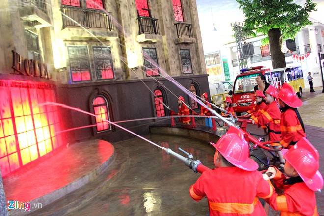 Bên trong thành phố giáo dục 25 triệu USD ở Sài Gòn