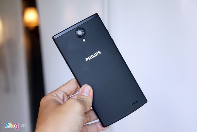 Philips ra mắt thêm ba smartphone giá tốt pin trâu tại VN