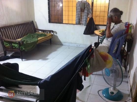 Bà cụ mù bán vé số bị ức hiếp lần đầu lên tiếng về vụ việc Bà cụ mù bán vé số bị ức hiếp lần đầu lên tiếng về vụ việc